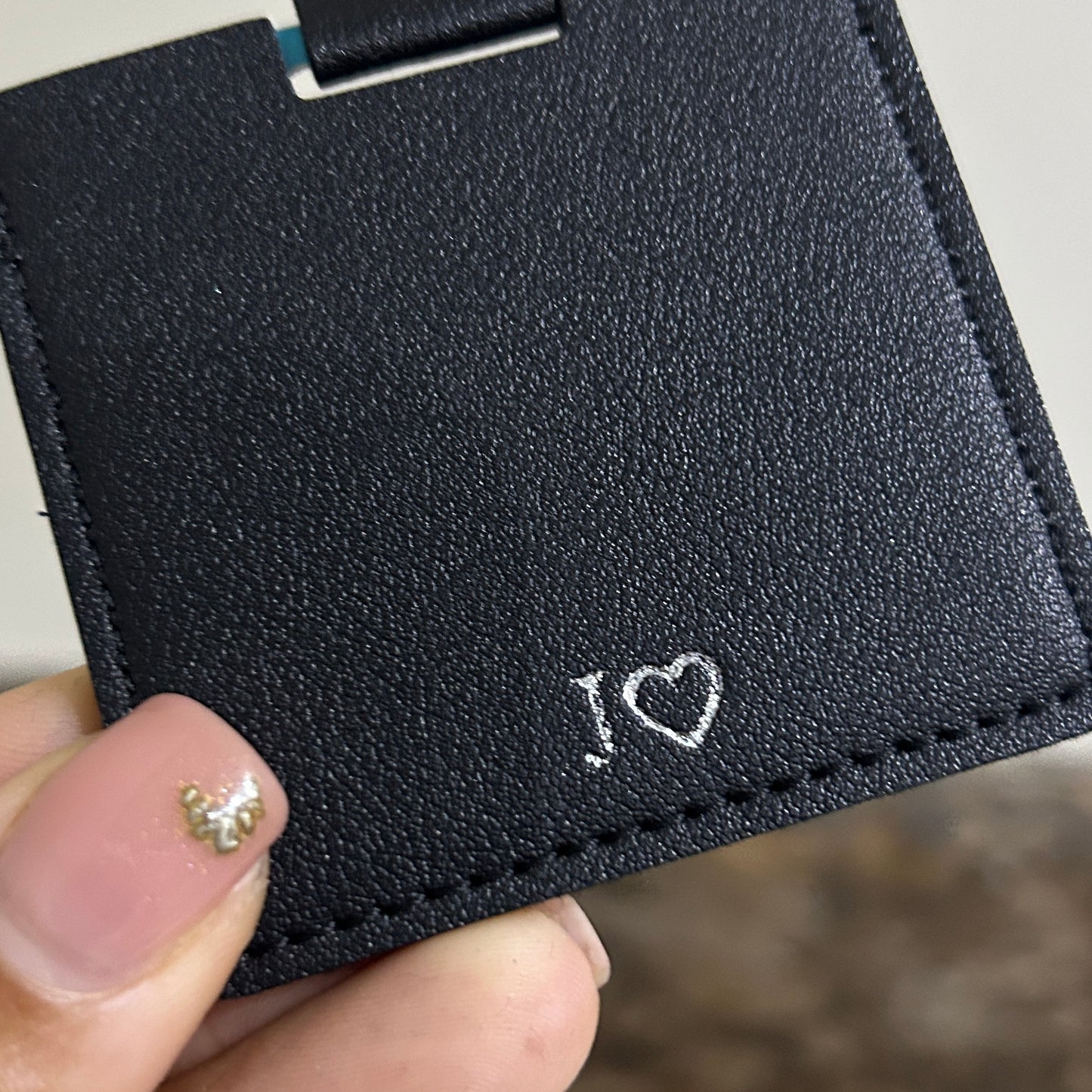 Compact Mirror - Black/ Silver - J🤍