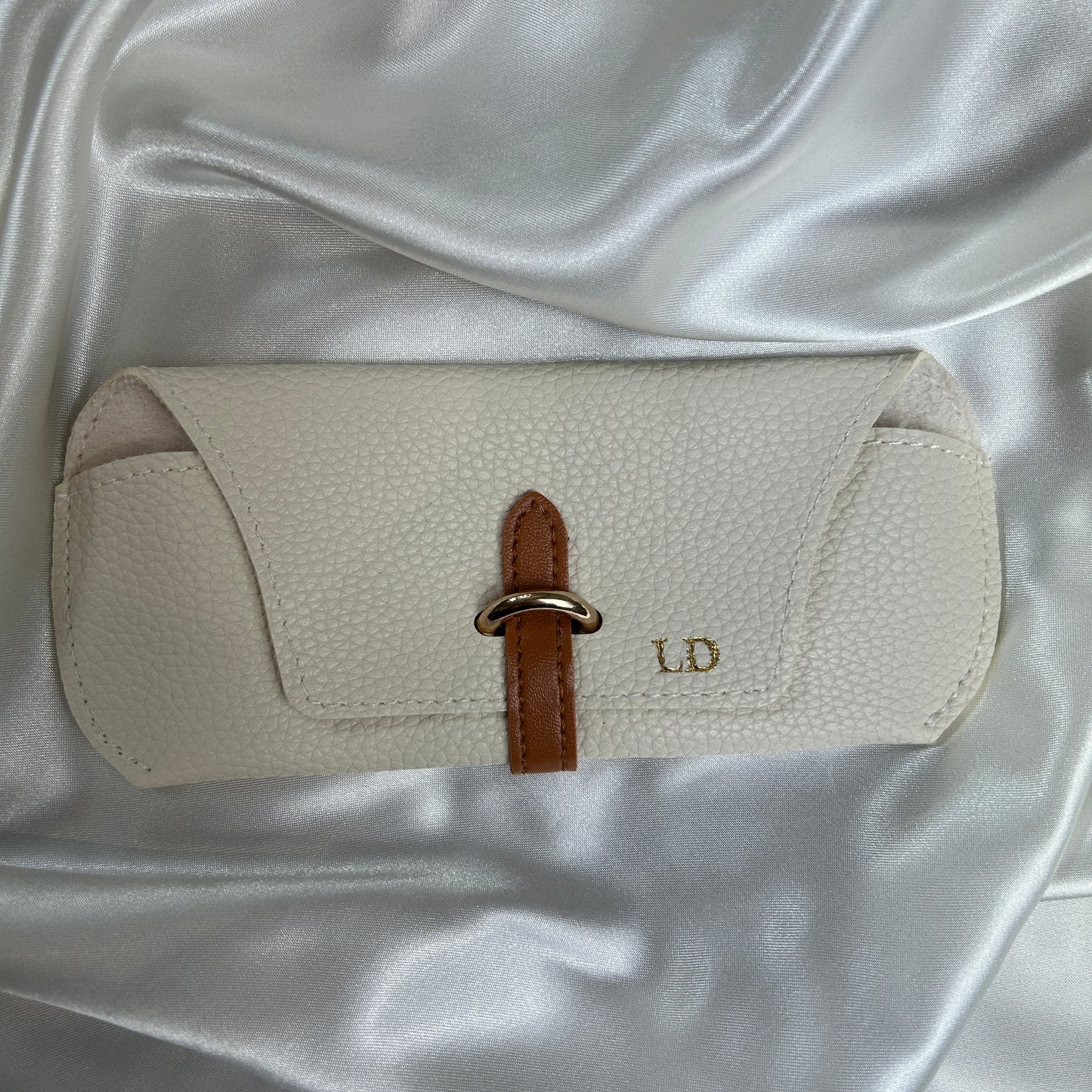 Glasses Case- Cream/ Gold - LD
