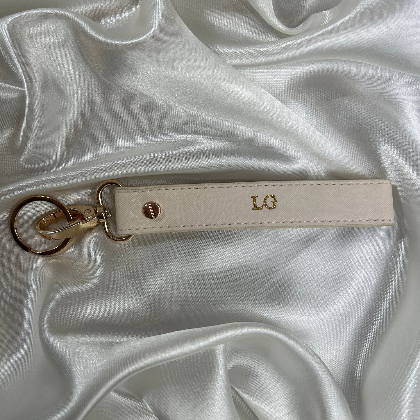 Wristlet Keychain - Oyster/ Gold - LG