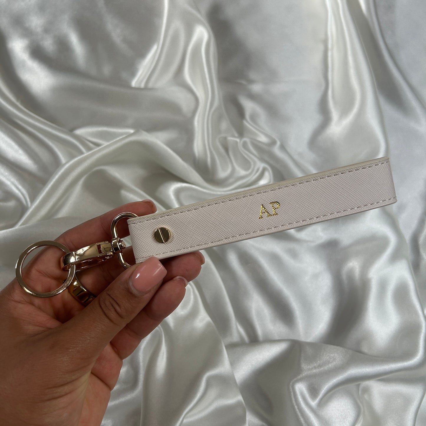 Wristlet Keychain - Oyster/ Gold - AP