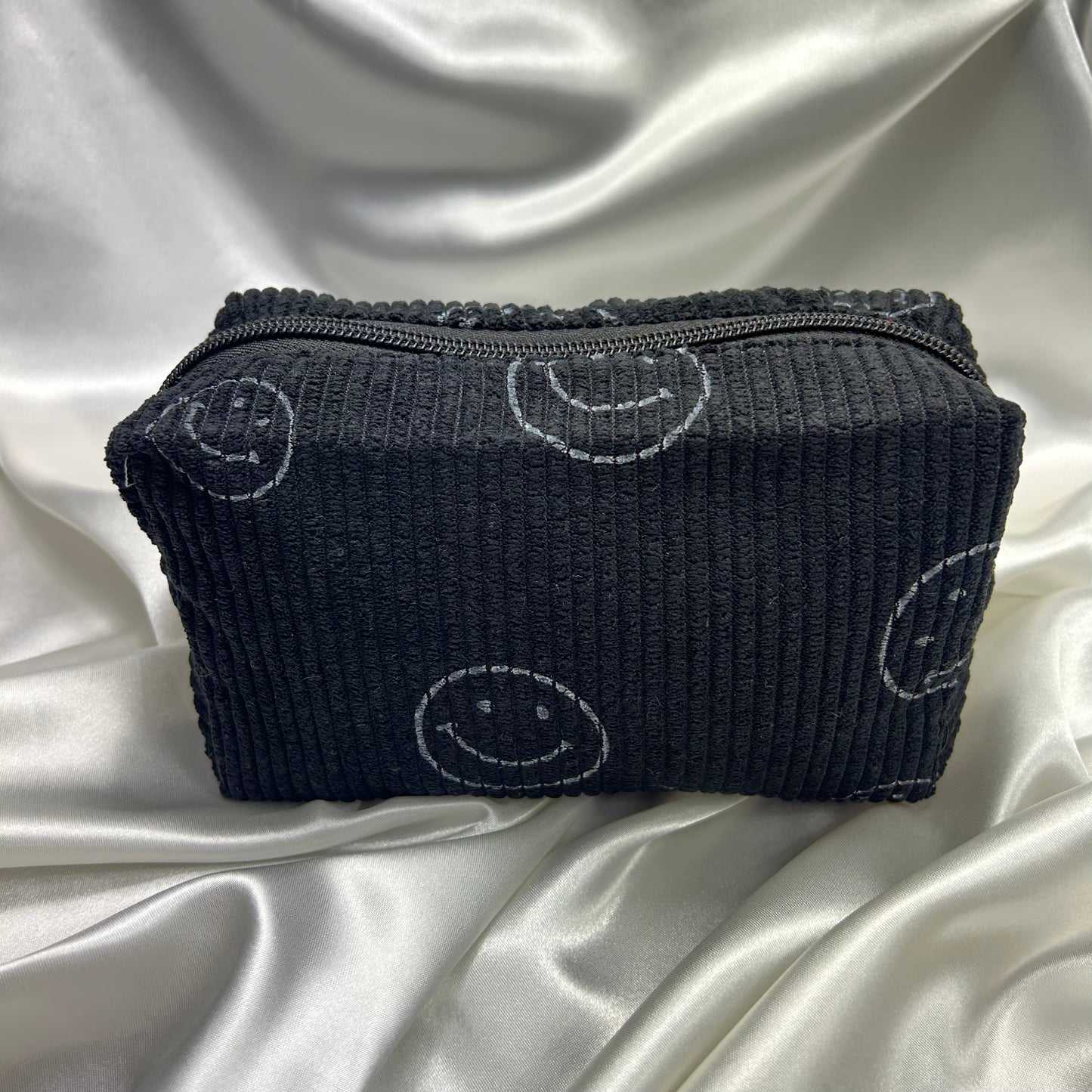 Smiley Makeup Bag